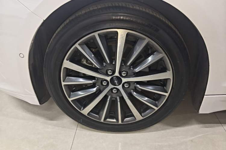 Used Lincoln MKZ 2019 2.0T Luxury Edition China VI Standard Left Front Wheel Hub