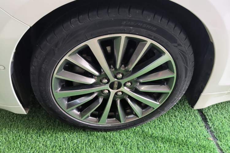 Used Lincoln MKZ 2019 2.0T Luxury Edition China VI Standard Left Front Wheel Hub