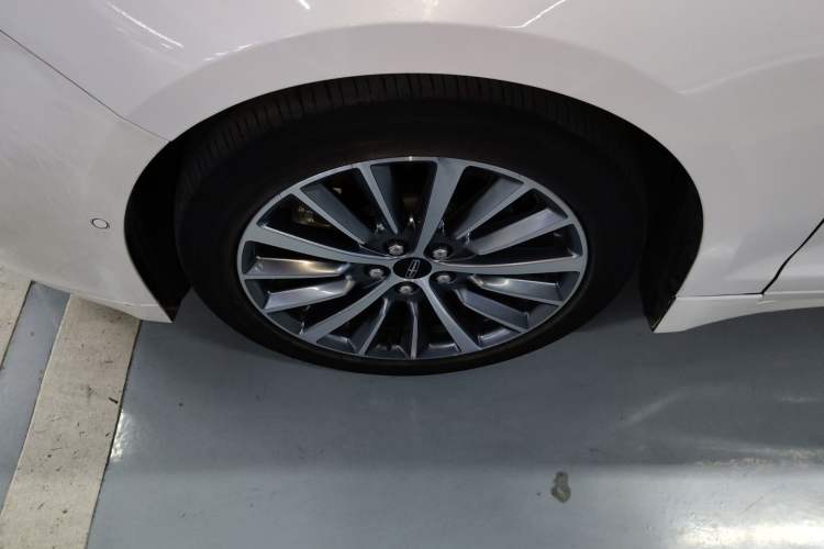 Used Lincoln MKZ 2019 2.0T Luxury Edition China VI Standard Left Front Wheel Hub
