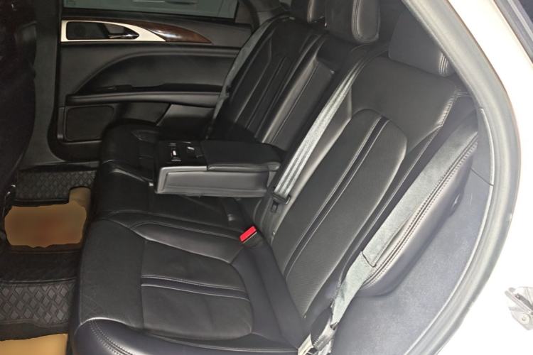 Used Lincoln MKZ 2019 2.0T Luxury Edition China VI Standard Left Rear Seat