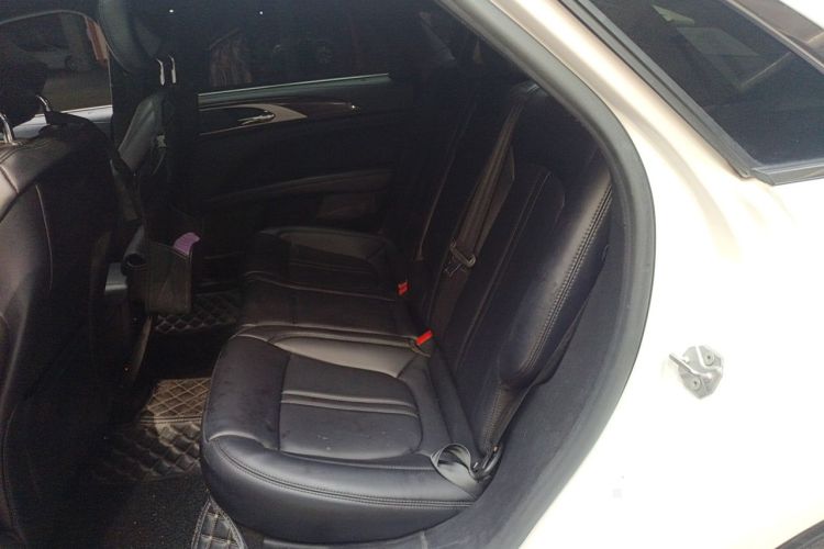 Used Lincoln MKZ 2019 2.0T Luxury Edition China VI Left Rear Seat