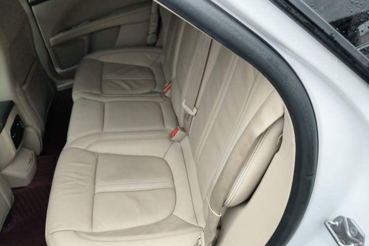 Used Lincoln MKZ 2019 2.0T Luxury Edition China VI Standard Left Rear Seat