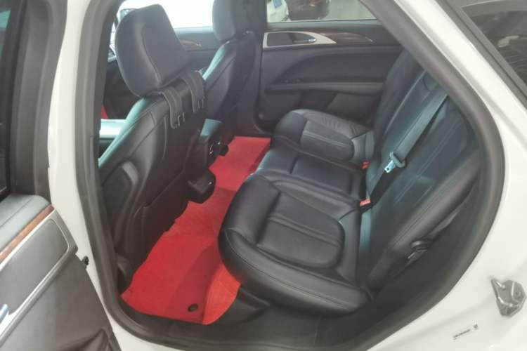 Used Lincoln MKZ 2019 2.0T Luxury Edition China VI Standard Left Rear Seat