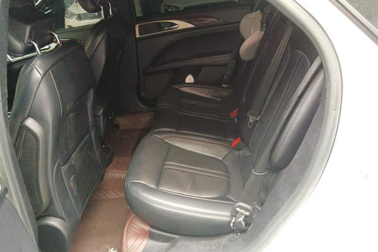 Used Lincoln MKZ 2019 2.0T Luxury Edition China VI Standard Left Rear Seat