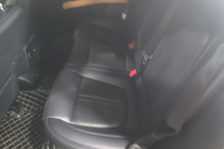 Used Lincoln MKZ 2019 2.0T Luxury Edition China VI Standard Left Rear Seat