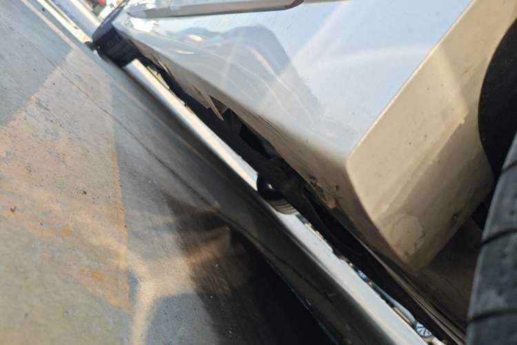 Used Lincoln MKZ 2019 2.0T Luxury Edition China VI Standard Left Side Sill