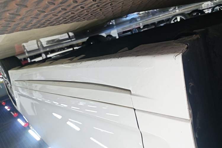 Used Lincoln MKZ 2019 2.0T Luxury Edition China VI Standard Left Side Sill