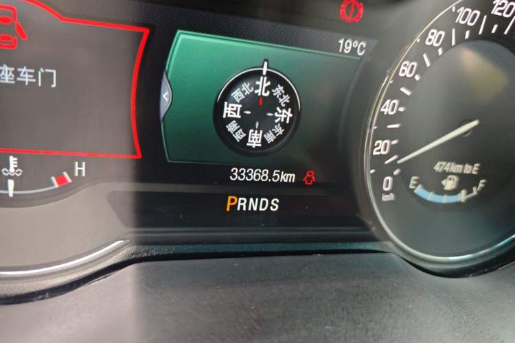 Used Lincoln MKZ 2019 2.0T Luxury Edition China VI Standard Odometer Close Up