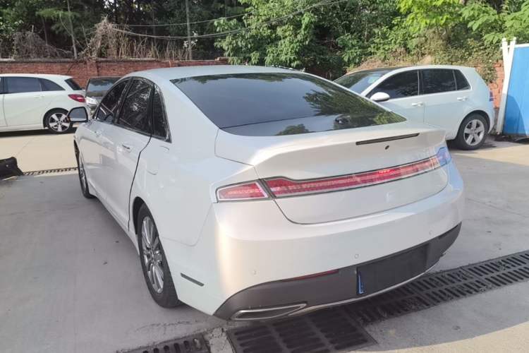 Used Lincoln MKZ 2019 2.0T Luxury Edition China VI Rear Left 45 Deg