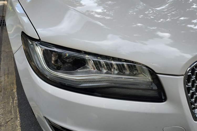 Used Lincoln MKZ 2019 2.0T Luxury Edition China VI Right Front Headlight