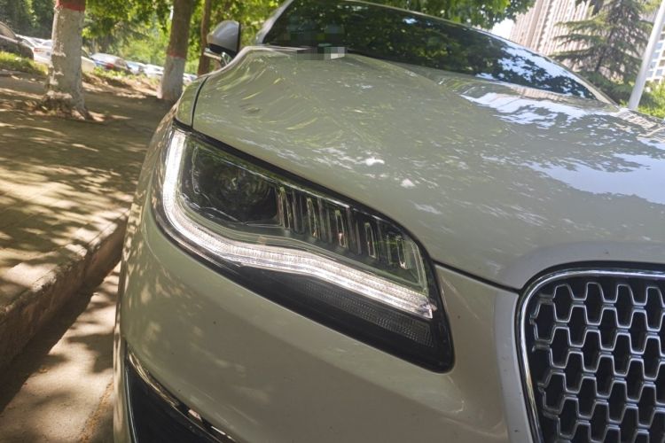 Used Lincoln MKZ 2019 2.0T Luxury Edition China VI Right Front Headlight