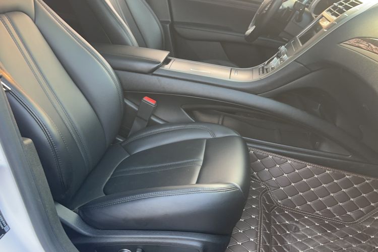 Used Lincoln MKZ 2019 2.0T Luxury Edition China VI Right Front Seat