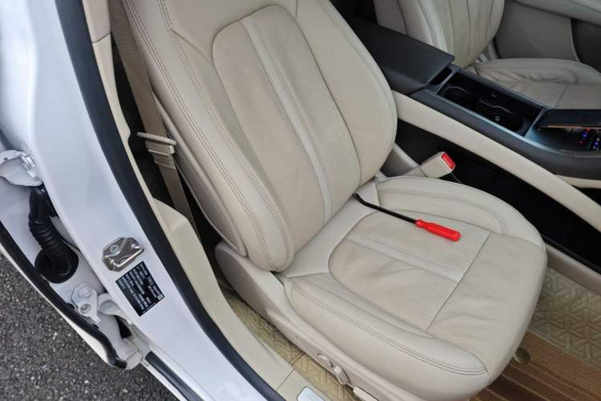 Used Lincoln MKZ 2019 2.0T Luxury Edition China VI Standard Right Front Seat