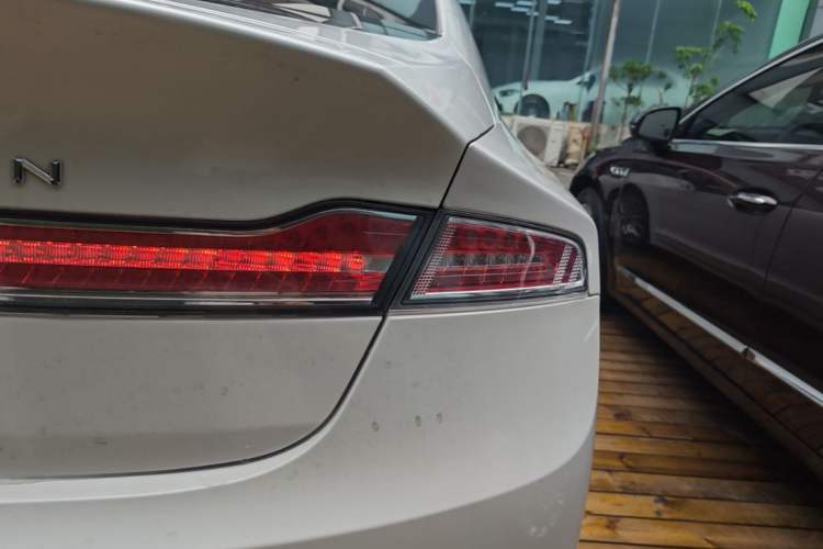 Used Lincoln MKZ 2019 2.0T Luxury Edition China VI Right Rear Taillight