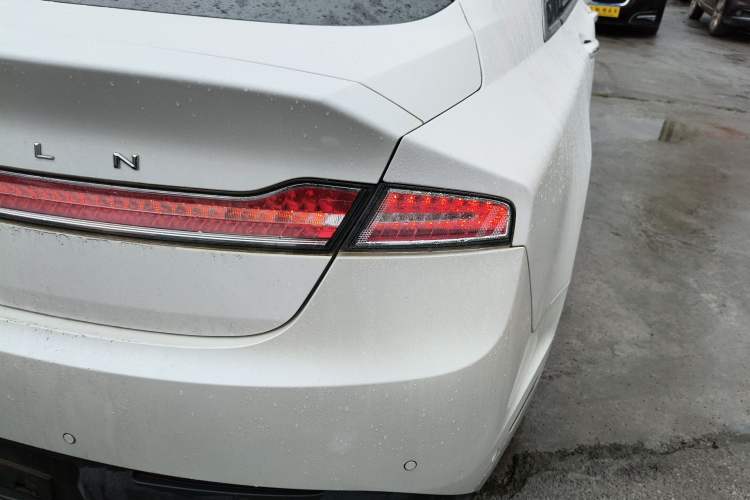 Used Lincoln MKZ 2019 2.0T Luxury Edition China VI Standard Right Rear Taillight