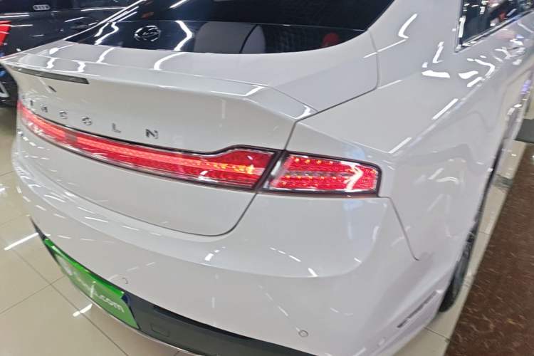 Used Lincoln MKZ 2019 2.0T Luxury Edition China VI Standard Right Rear Taillight