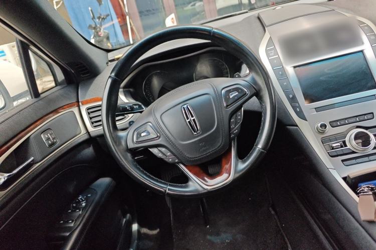 Used Lincoln MKZ 2019 2.0T Luxury Edition China VI Standard Steering Wheel