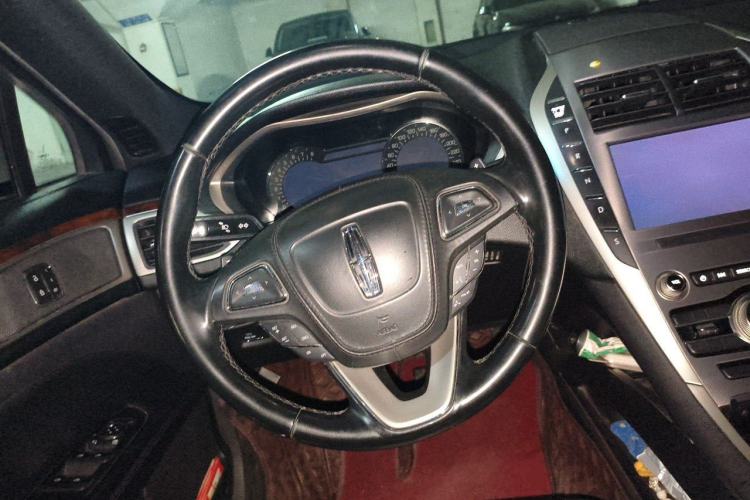 Used Lincoln MKZ 2019 2.0T Luxury Edition China V Standard Steering Wheel