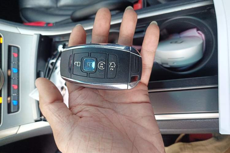 Used Lincoln MKZ 2019 2.0T Luxury Edition China VI Standard Vehicle Key