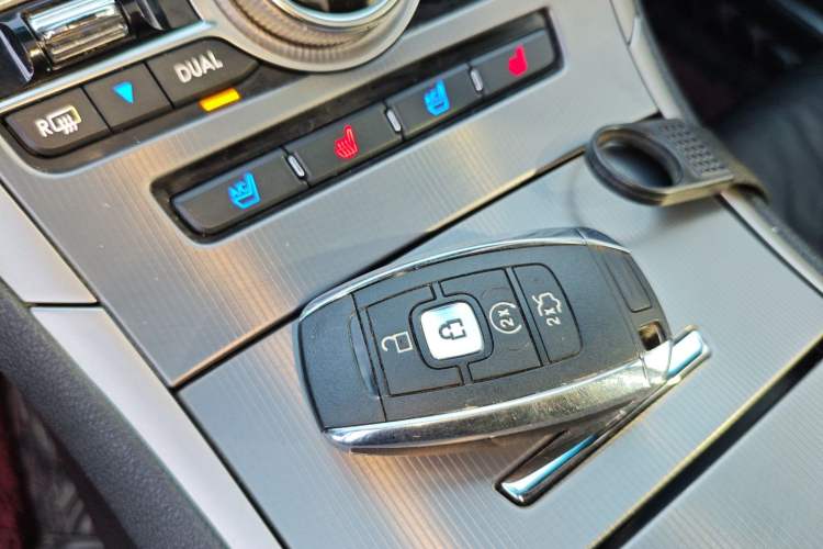 Used Lincoln MKZ 2019 2.0T Luxury Edition China VI Standard Vehicle Key