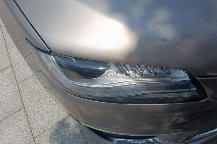 Used Lincoln MKZ 2019 2.0T Luxury Edition China VI Right Front Headlight