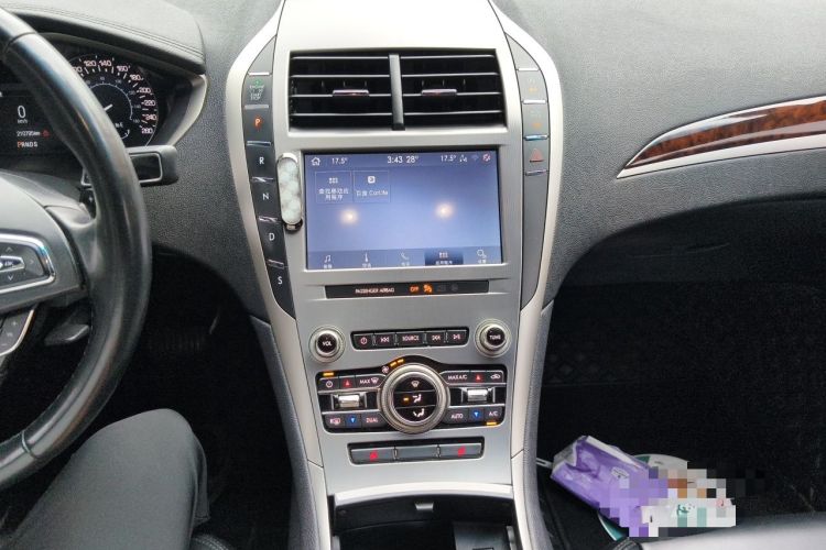 Used Lincoln MKZ 2020 2.0T Deluxe Edition Audio And AC Panel