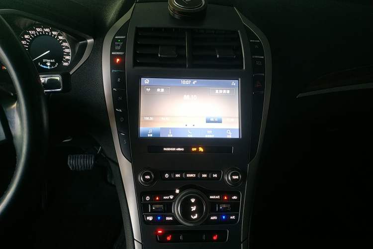 Used Lincoln MKZ 2020 2.0T Deluxe Edition Audio And AC Panel