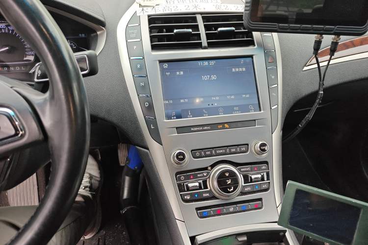 Used Lincoln MKZ 2020 2.0H Hybrid Prestige Edition Audio And AC Panel