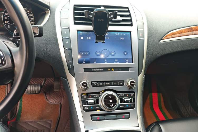 Used Lincoln MKZ 2020 2.0T Deluxe Edition Audio And AC Panel
