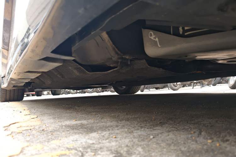 Used Lincoln MKZ 2020 2.0T Deluxe Edition Chassis Front Left