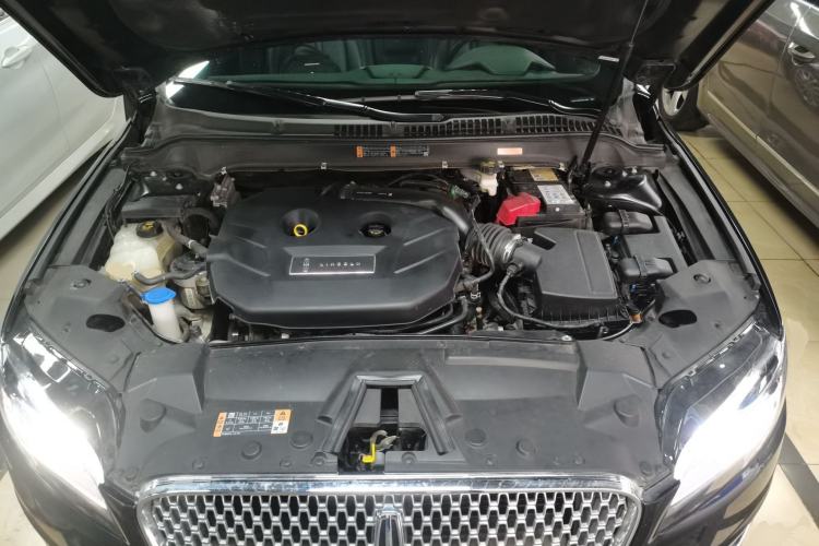 Used Lincoln MKZ 2020 2.0T Deluxe Edition Engine Bay