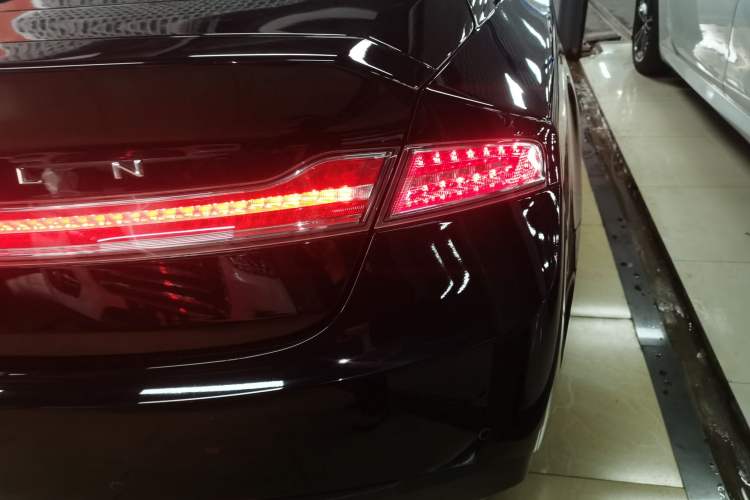 Used Lincoln MKZ 2020 2.0T Deluxe Edition Exterior 1