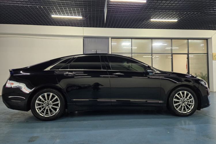 Used Lincoln MKZ 2020 2.0T Deluxe Edition Exterior 2