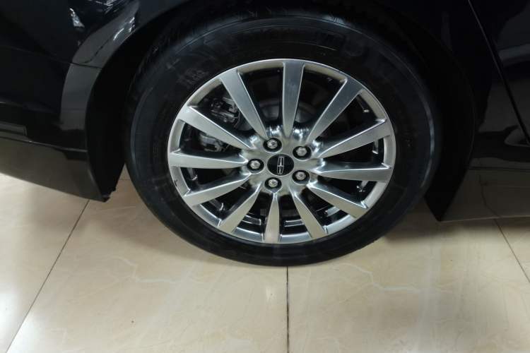 Used Lincoln MKZ 2020 2.0T Deluxe Edition Exterior 3