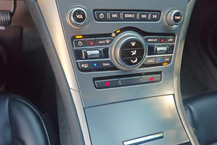 Used Lincoln MKZ 2020 2.0T Deluxe Edition Gear Lever