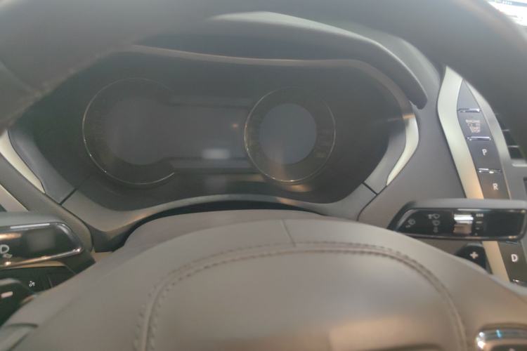 Used Lincoln MKZ 2020 2.0T Deluxe Edition Interior 5