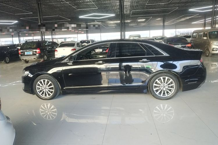 Used Lincoln MKZ 2020 2.0T Deluxe Edition Left Side