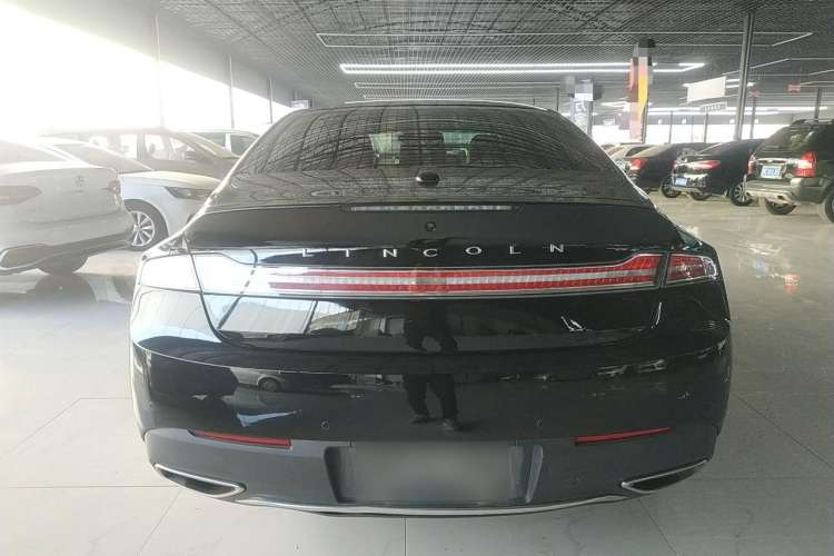 Used Lincoln MKZ 2020 2.0T Deluxe Edition Rear