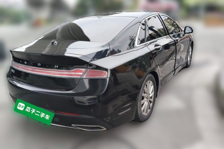 Used Lincoln MKZ 2020 2.0T Deluxe Edition Rear Right 45 Deg