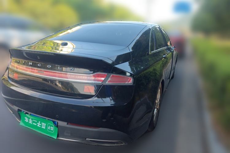 Used Lincoln MKZ 2020 2.0T Deluxe Edition Rear Right 45 Deg