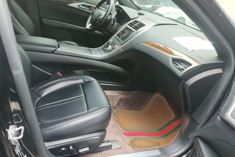 Used Lincoln MKZ 2020 2.0T Deluxe Edition Right Front Seat