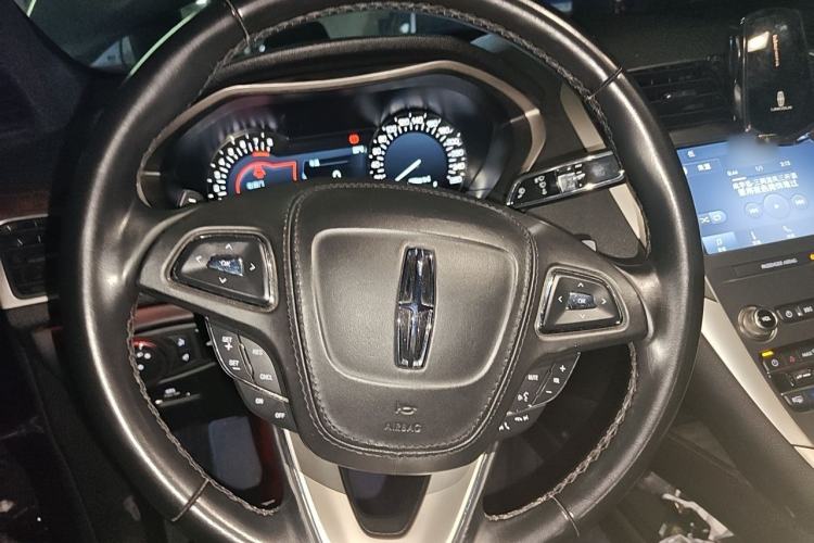 Used Lincoln MKZ 2020 2.0T Deluxe Edition Steering Wheel