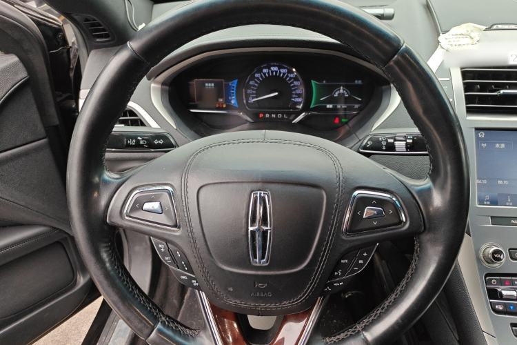 Used Lincoln MKZ 2020 2.0H Hybrid Prestige Edition Steering Wheel