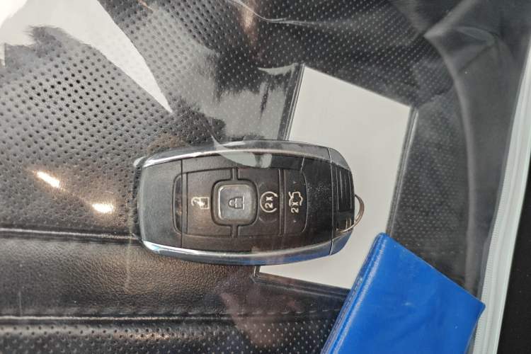 Used Lincoln MKZ 2020 2.0H Hybrid Prestige Edition Vehicle Key