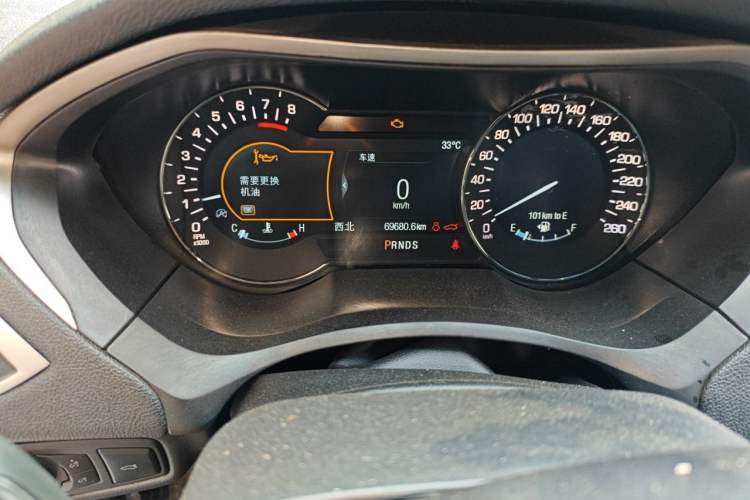 Used Lincoln MKZ 2020 2.0T Deluxe Edition Odometer Close Up
