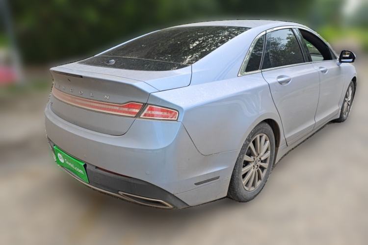 Used Lincoln MKZ 2020 2.0T Deluxe Edition Rear Right 45 Deg