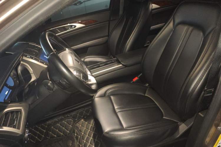 Used Lincoln MKZ 2020 2.0T Deluxe Edition Left Front Seat
