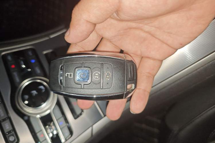 Used Lincoln MKZ 2020 2.0T Deluxe Edition Vehicle Key