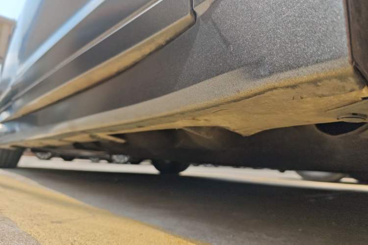 Used Lincoln MKZ 2020 2.0T Deluxe Edition Chassis Front Right