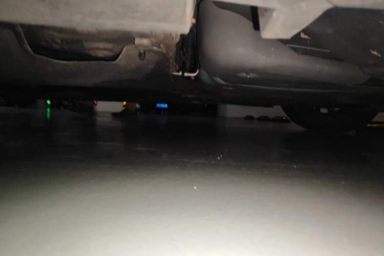 Used Lincoln MKZ 2020 2.0T Deluxe Edition Chassis Rear Left